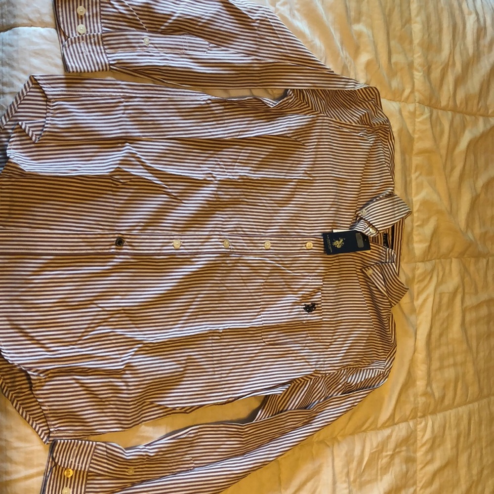 New mens button down